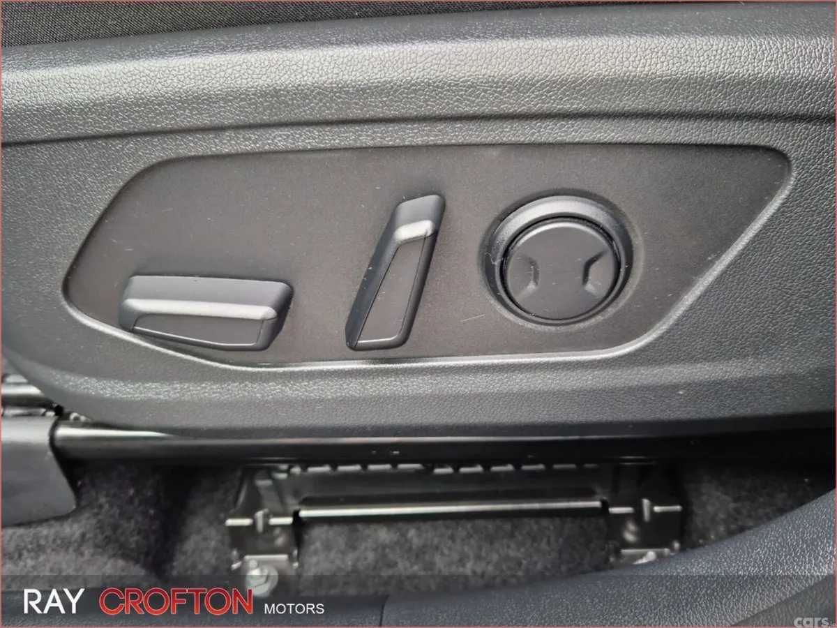 Kia Sorento SUV, Petrol Plug-in Hybrid, 2025, Grey