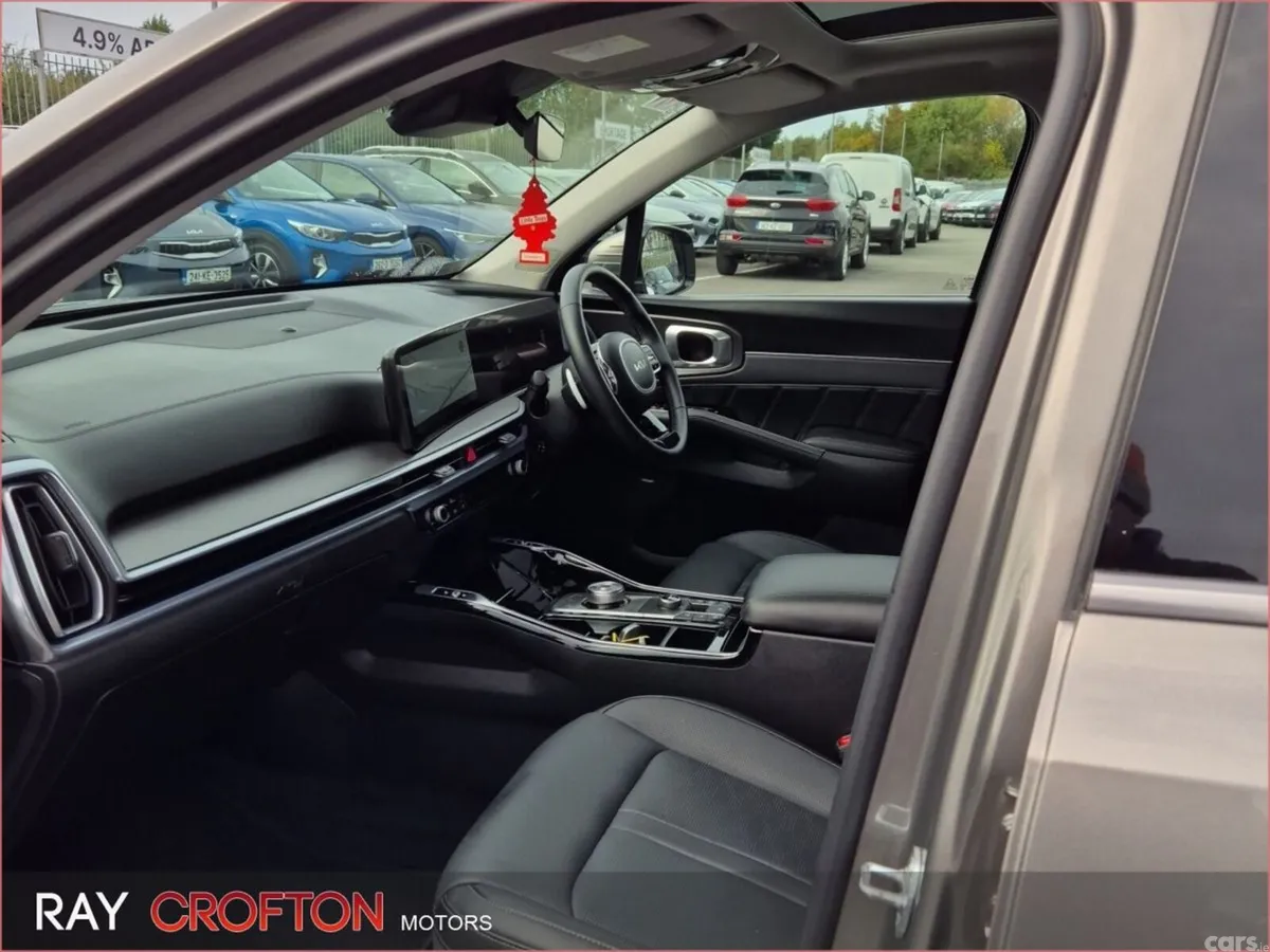 Kia Sorento SUV, Petrol Plug-in Hybrid, 2025, Grey