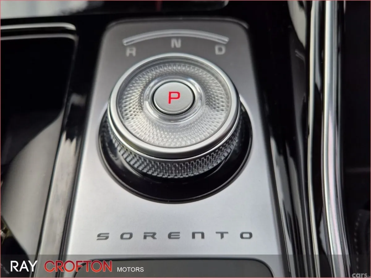Kia Sorento SUV, Petrol Plug-in Hybrid, 2025, Grey
