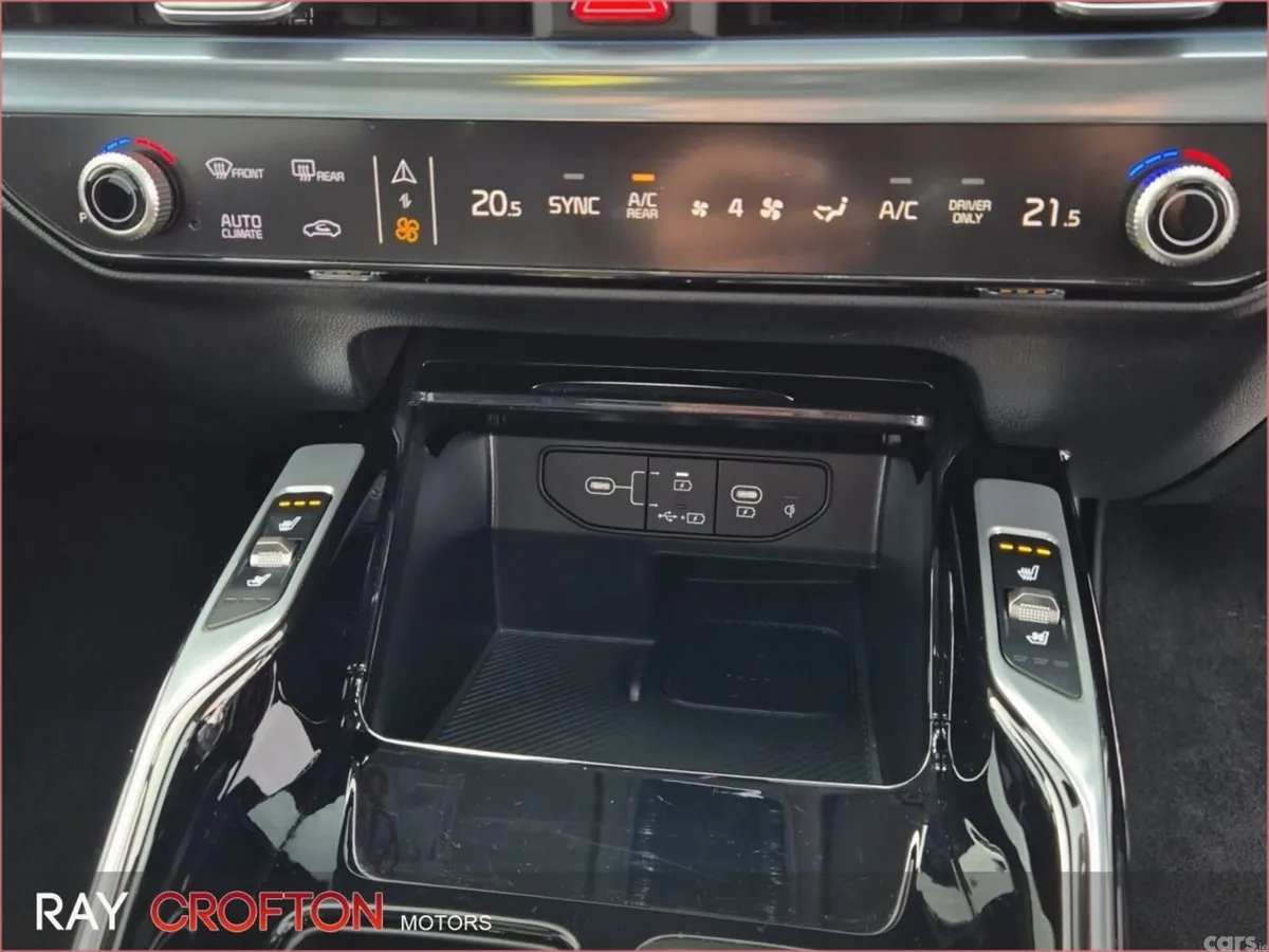 Kia Sorento SUV, Petrol Plug-in Hybrid, 2025, Grey