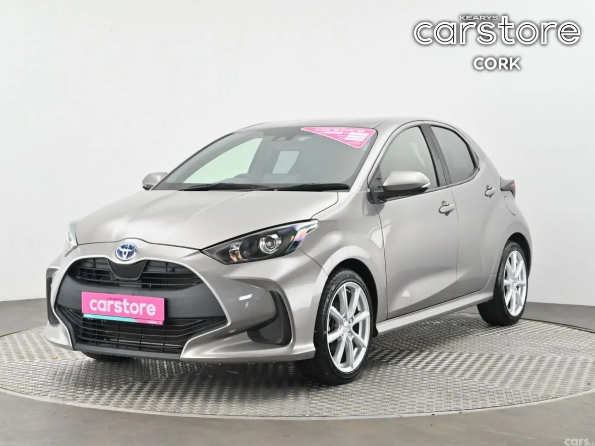 Toyota Yaris Hatchback, Petrol Hybrid, 2021, Brown