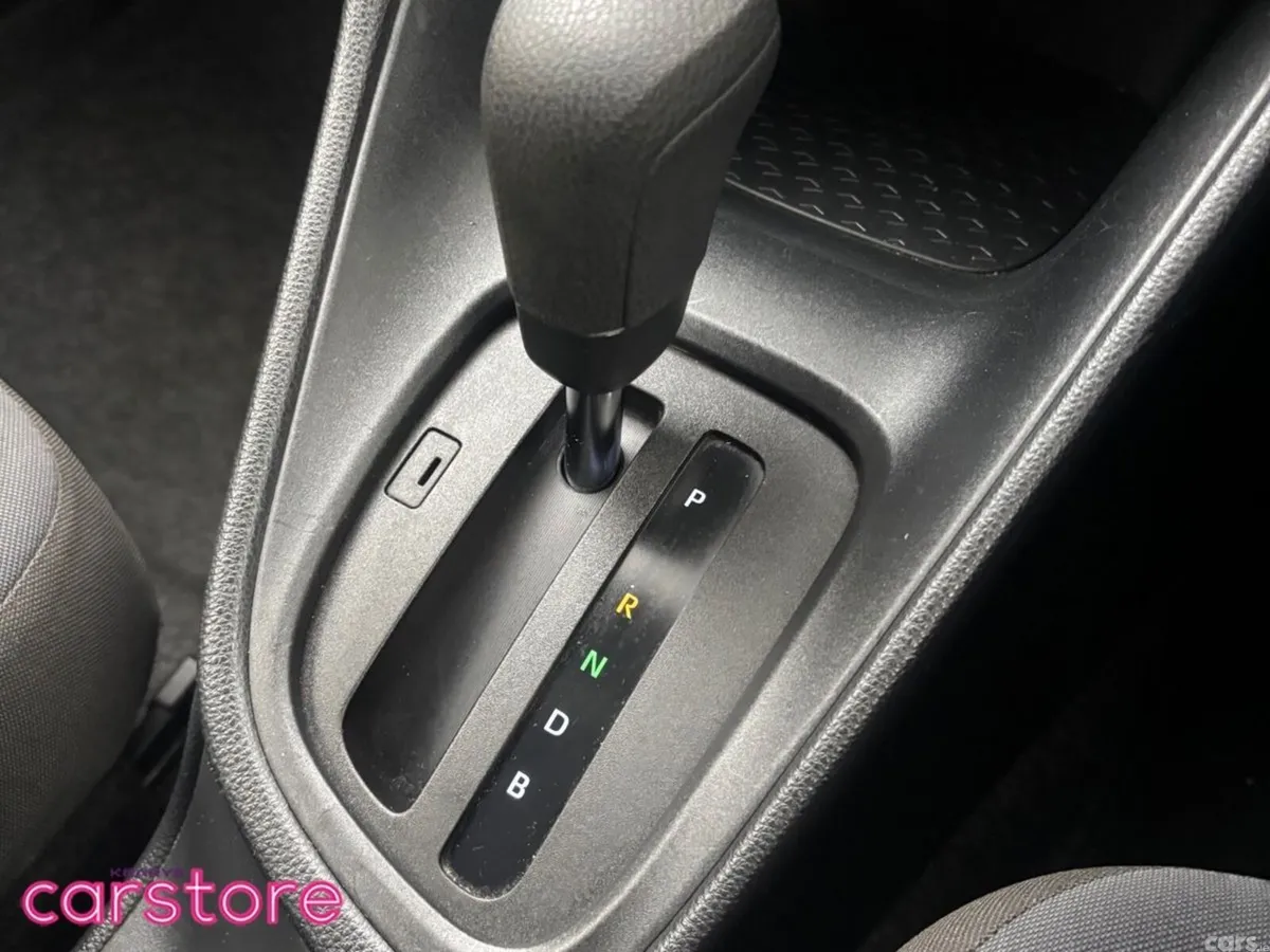 Toyota Yaris Hatchback, Petrol Hybrid, 2021, Brown
