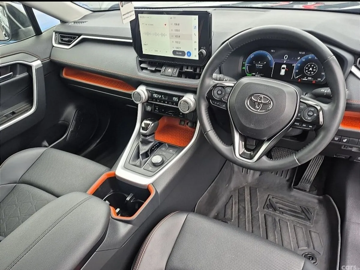 Toyota RAV4 SUV, Petrol Hybrid, 2023, Black