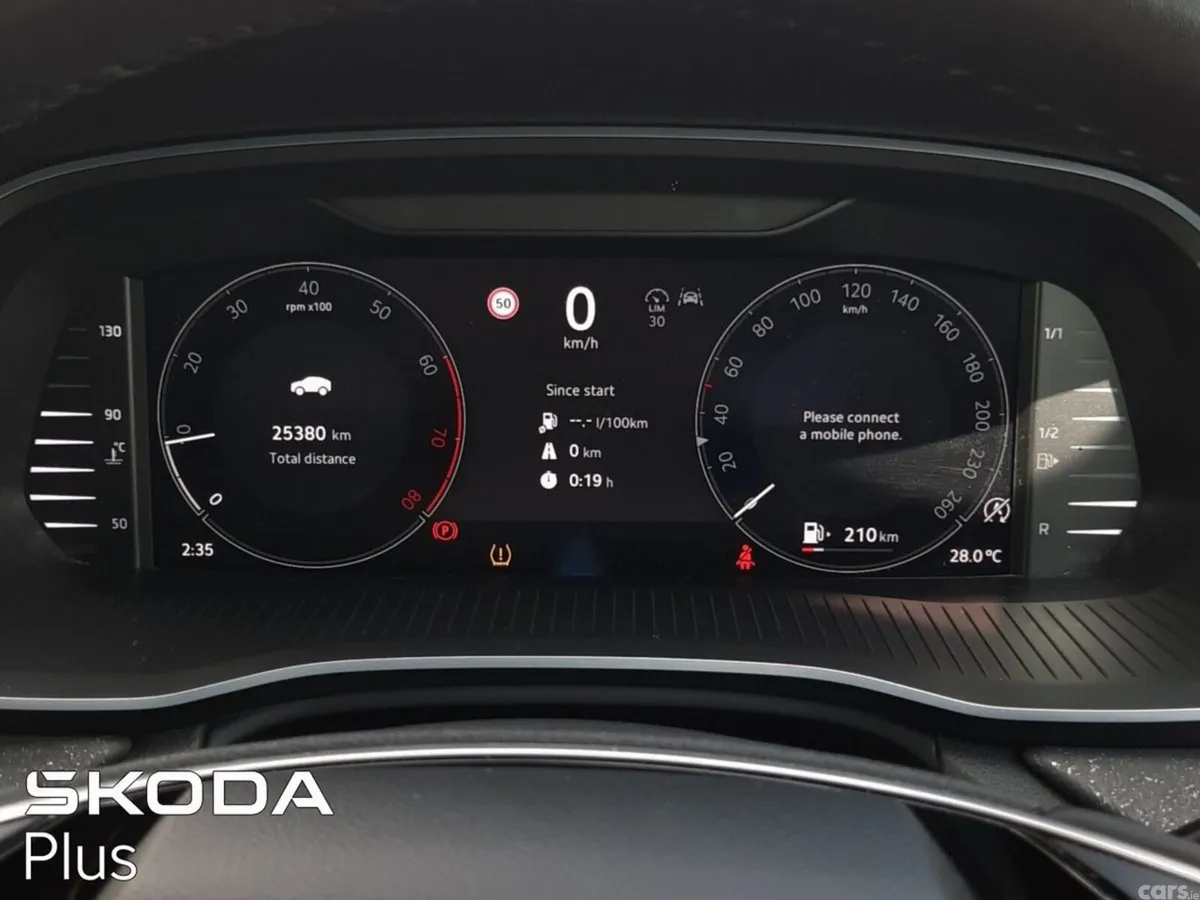 Skoda Octavia Saloon, Petrol, 2024, White
