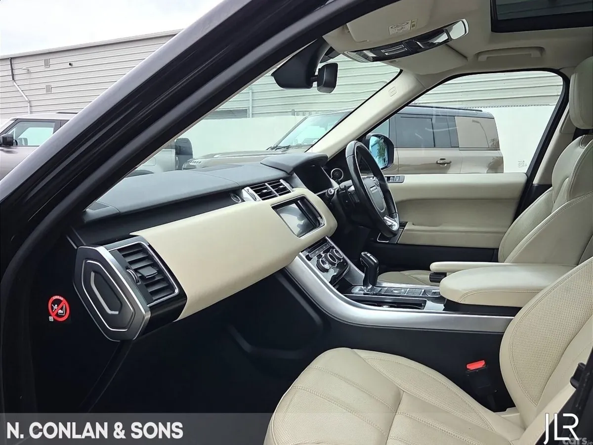 Land Rover Range Rover Sport SUV, Diesel, 2016, Black