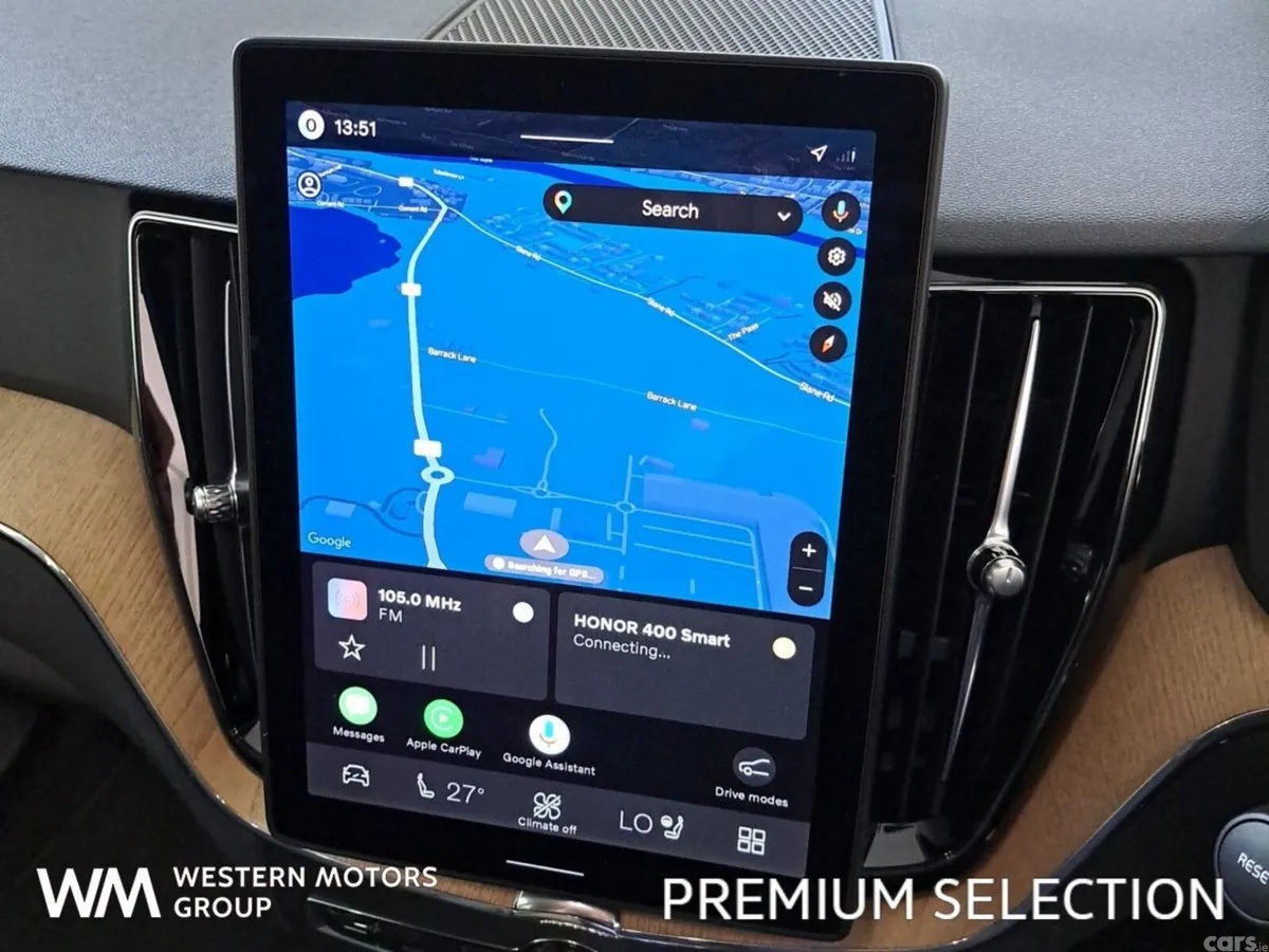 Volvo XC60 SUV, Petrol Plug-in Hybrid, 2026, Green