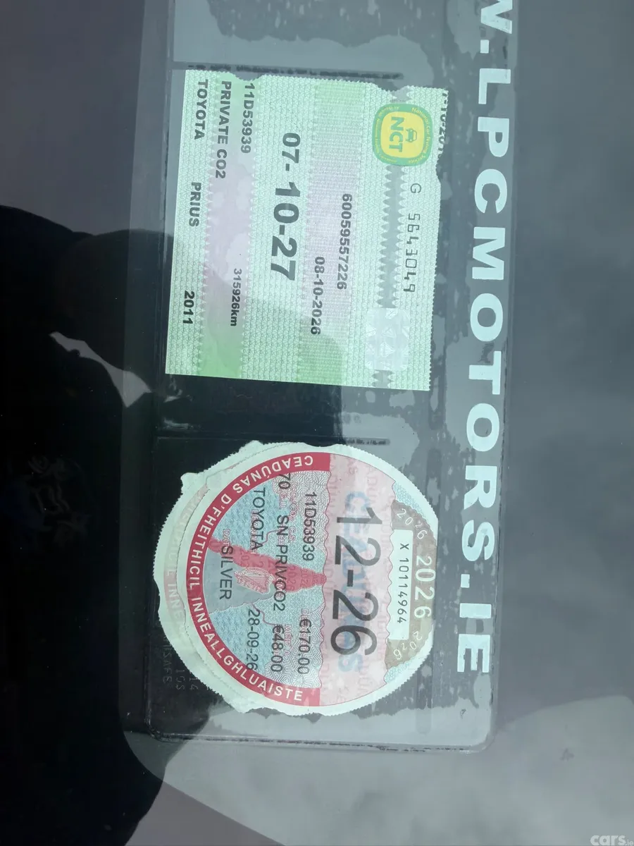 Toyota Prius Hatchback, Petrol Hybrid, 2011, Silver