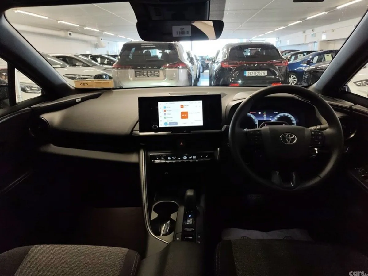 Toyota C-HR SUV, Petrol Hybrid, 2026, Black