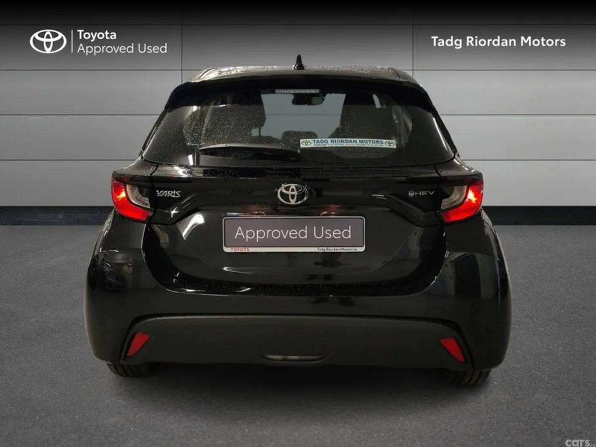 Toyota Yaris Hatchback, Petrol Hybrid, 2026, Black