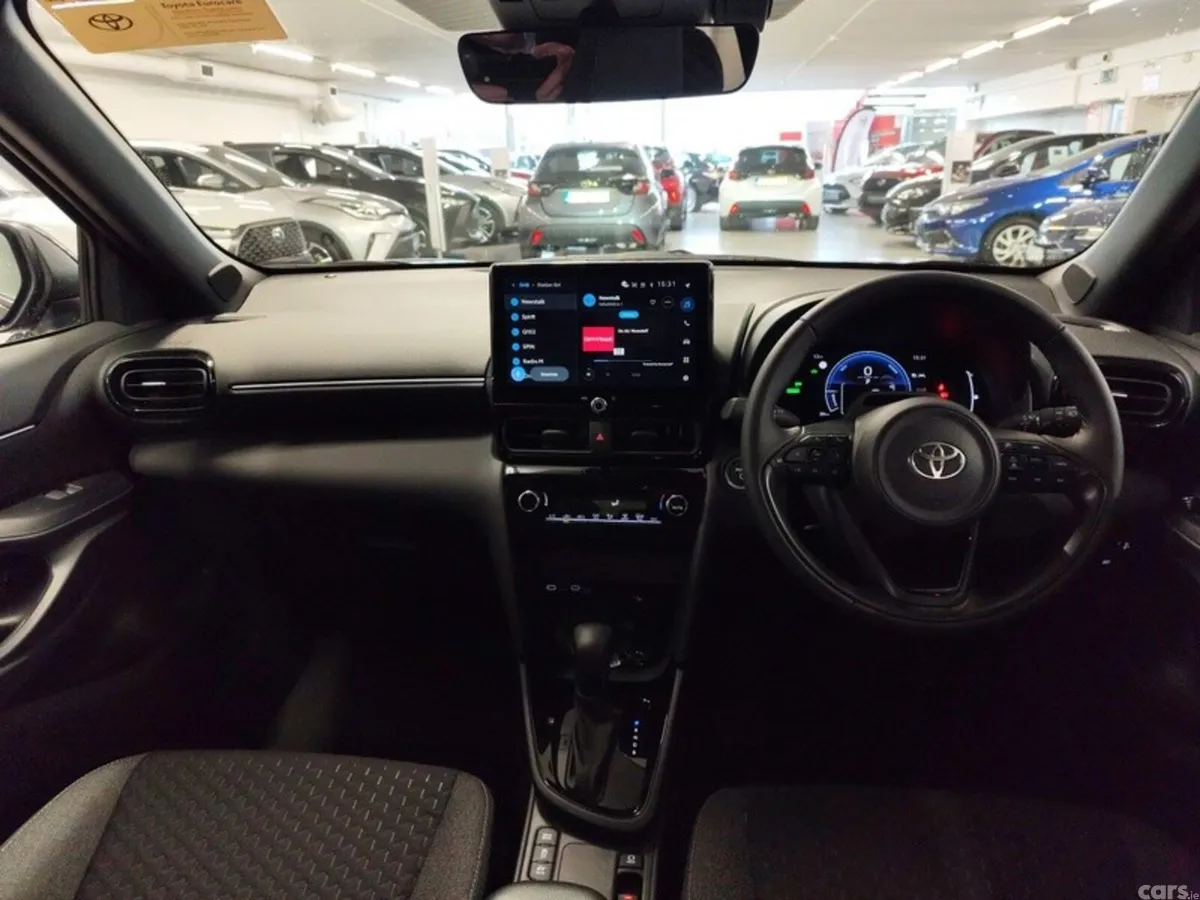 Toyota Yaris Cross SUV, Petrol Hybrid, 2026, Black