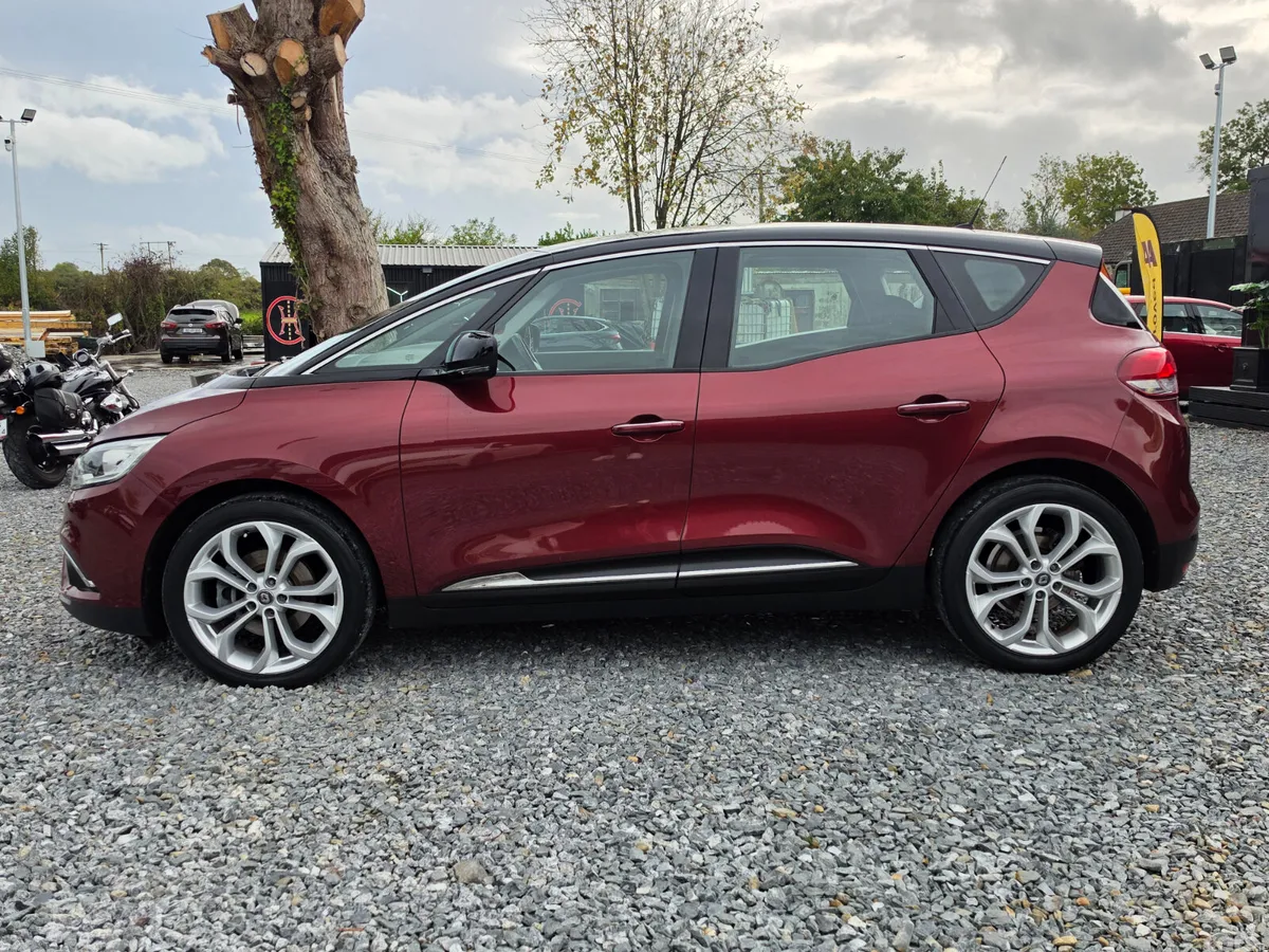 Renault Scenic MPV, Diesel, 2019, Red