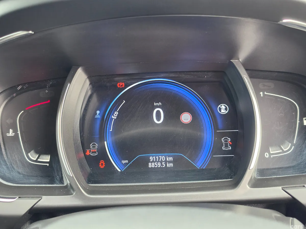 Renault Scenic MPV, Diesel, 2019, Red