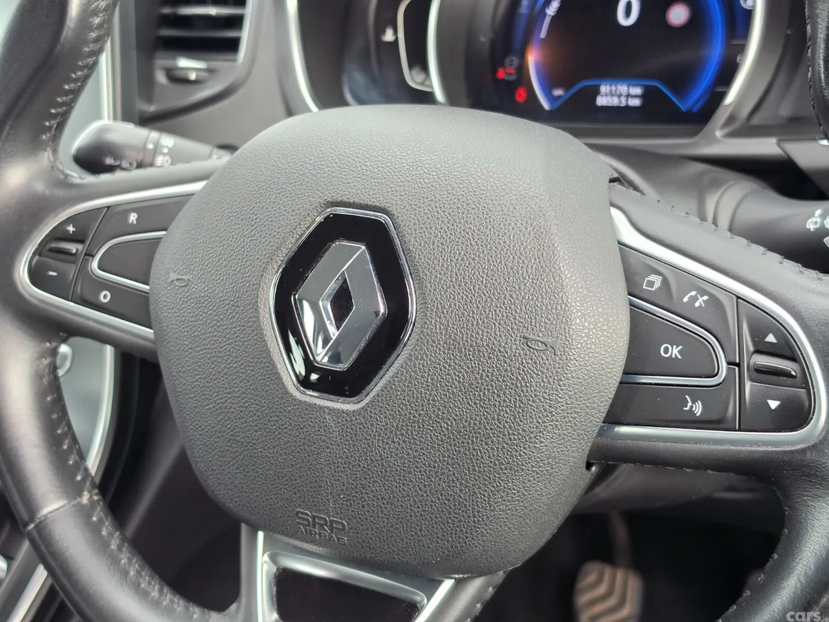Renault Scenic MPV, Diesel, 2019, Red