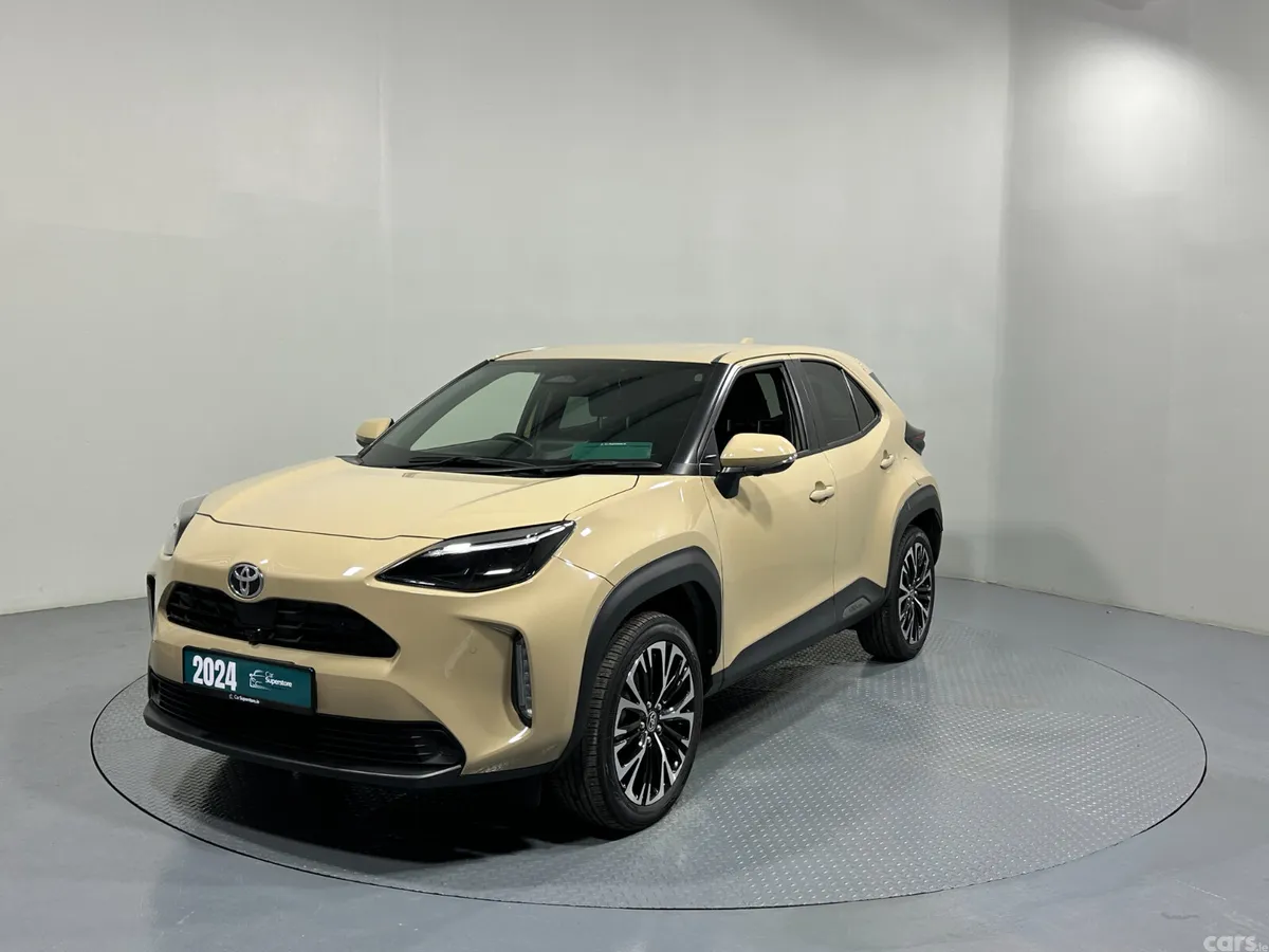Toyota Yaris Cross Hatchback, Petrol Hybrid, 2024, Beige