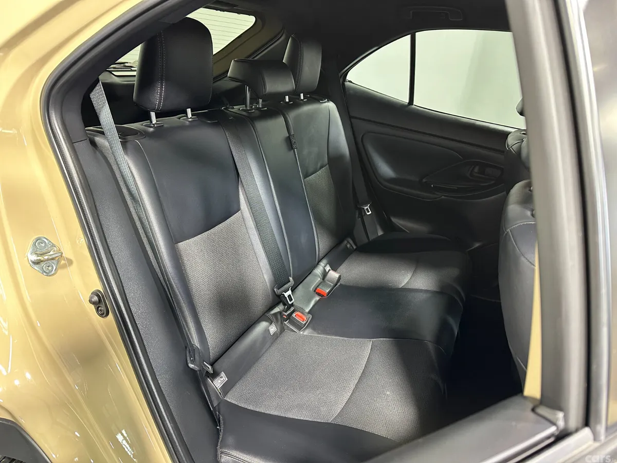 Toyota Yaris Cross Hatchback, Petrol Hybrid, 2024, Beige