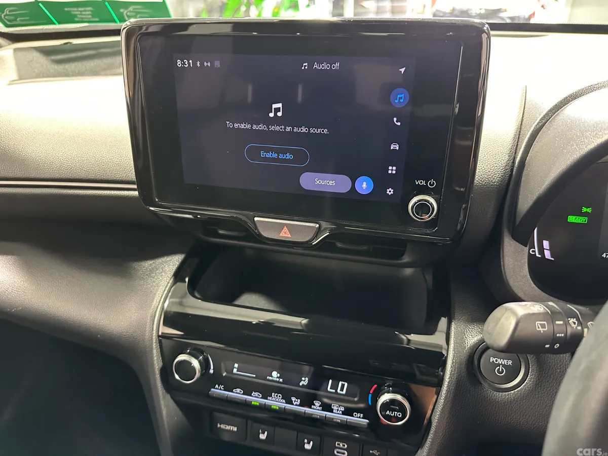 Toyota Yaris Cross Hatchback, Petrol Hybrid, 2024, Beige