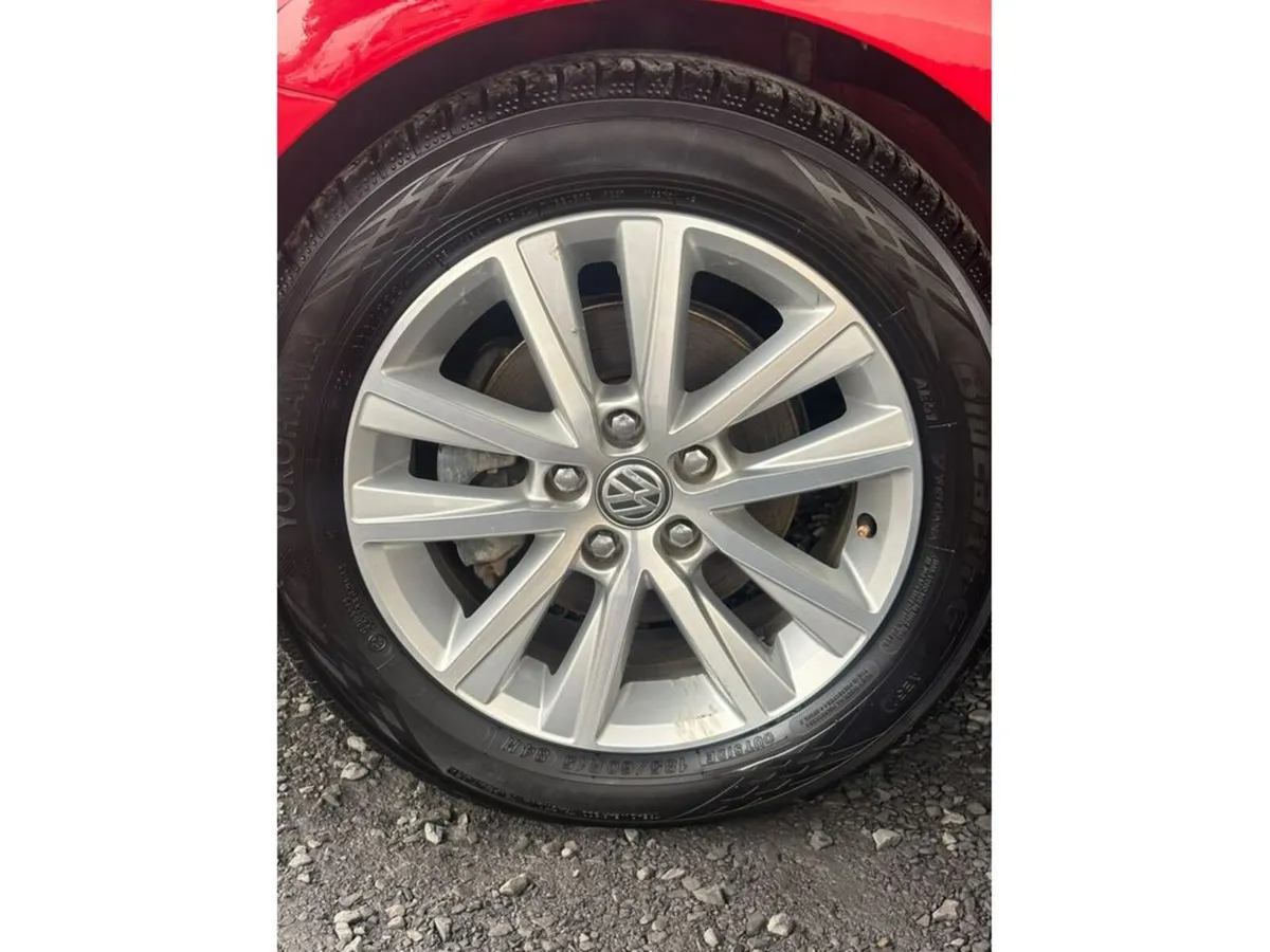 Volkswagen Polo Hatchback, Petrol, 2017, Red