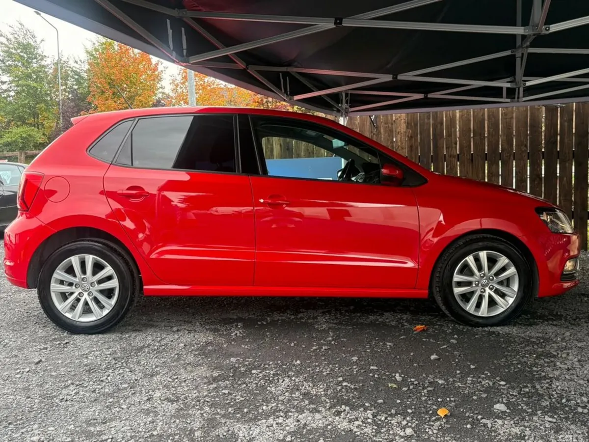 Volkswagen Polo Hatchback, Petrol, 2017, Red