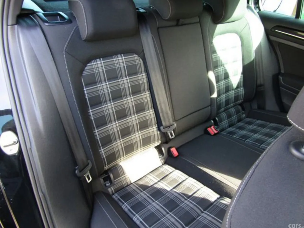Volkswagen Golf Hatchback, Diesel, 2016, Black