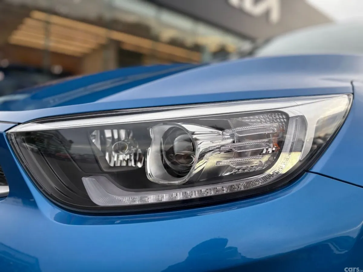 Kia Stonic Hatchback, Petrol, 2024, Blue