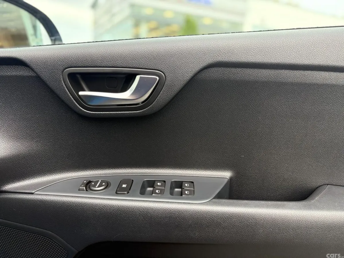 Kia Stonic Hatchback, Petrol, 2024, Blue