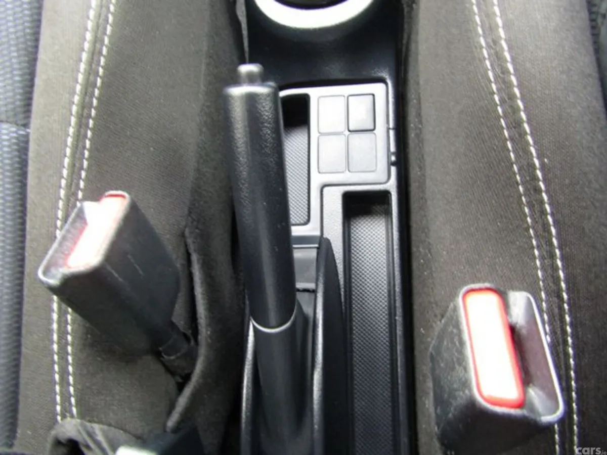 Toyota Vitz Hatchback, Petrol, 2018, Silver