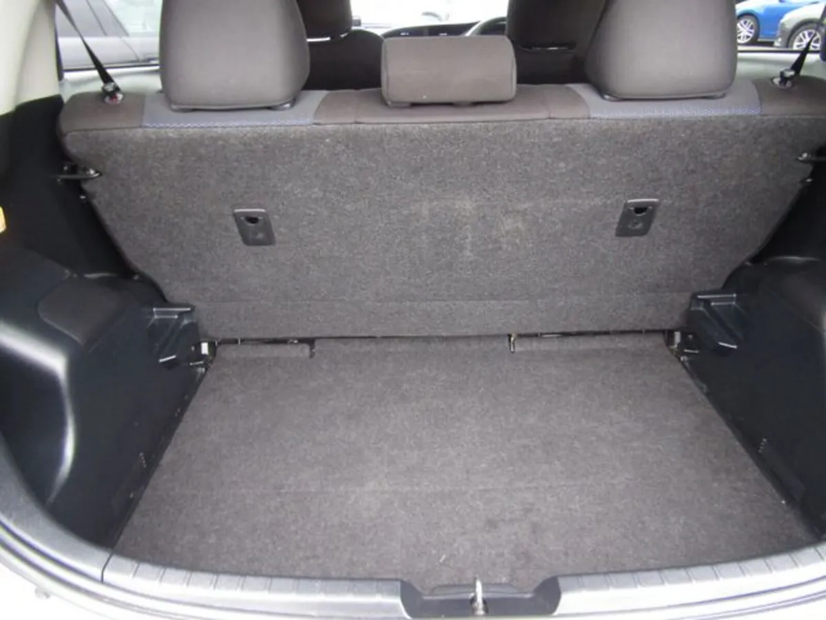 Toyota Vitz Hatchback, Petrol, 2018, Silver