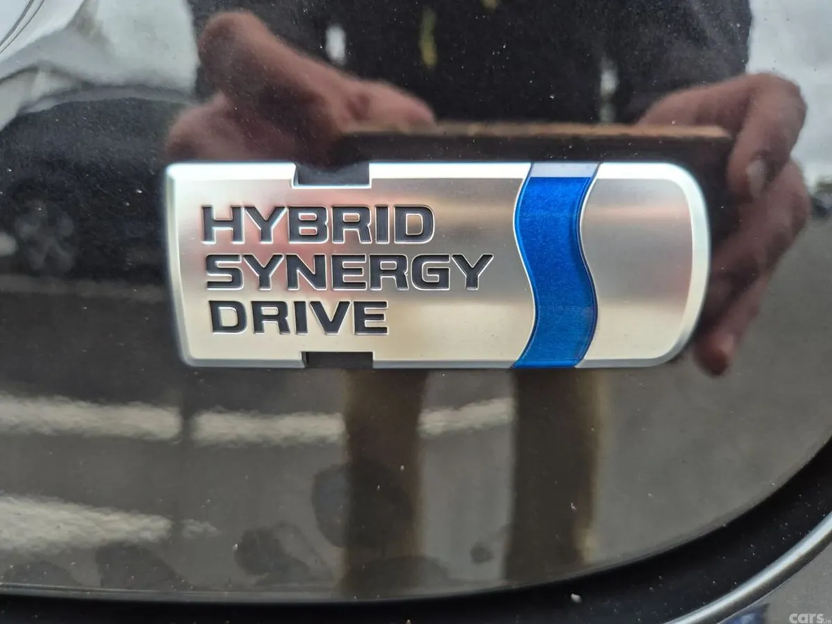 Toyota Yaris Cross SUV, Petrol Plug-in Hybrid, 2023, Black