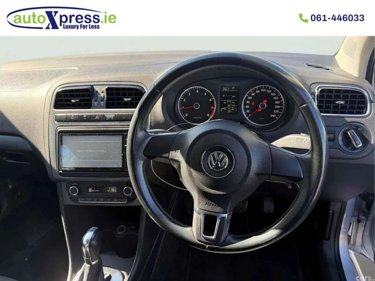 Volkswagen Polo Hatchback, Petrol, 2014, Silver