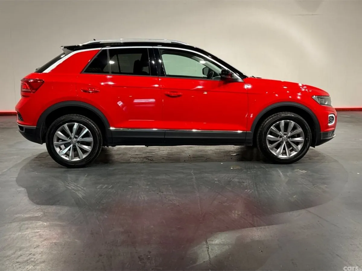 Volkswagen T-Roc SUV, Diesel, 2020, Red