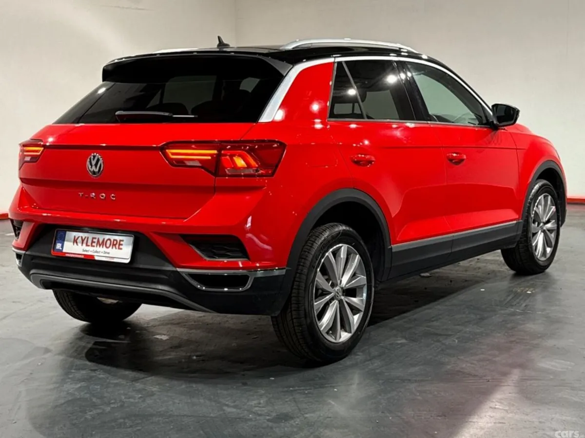 Volkswagen T-Roc SUV, Diesel, 2020, Red