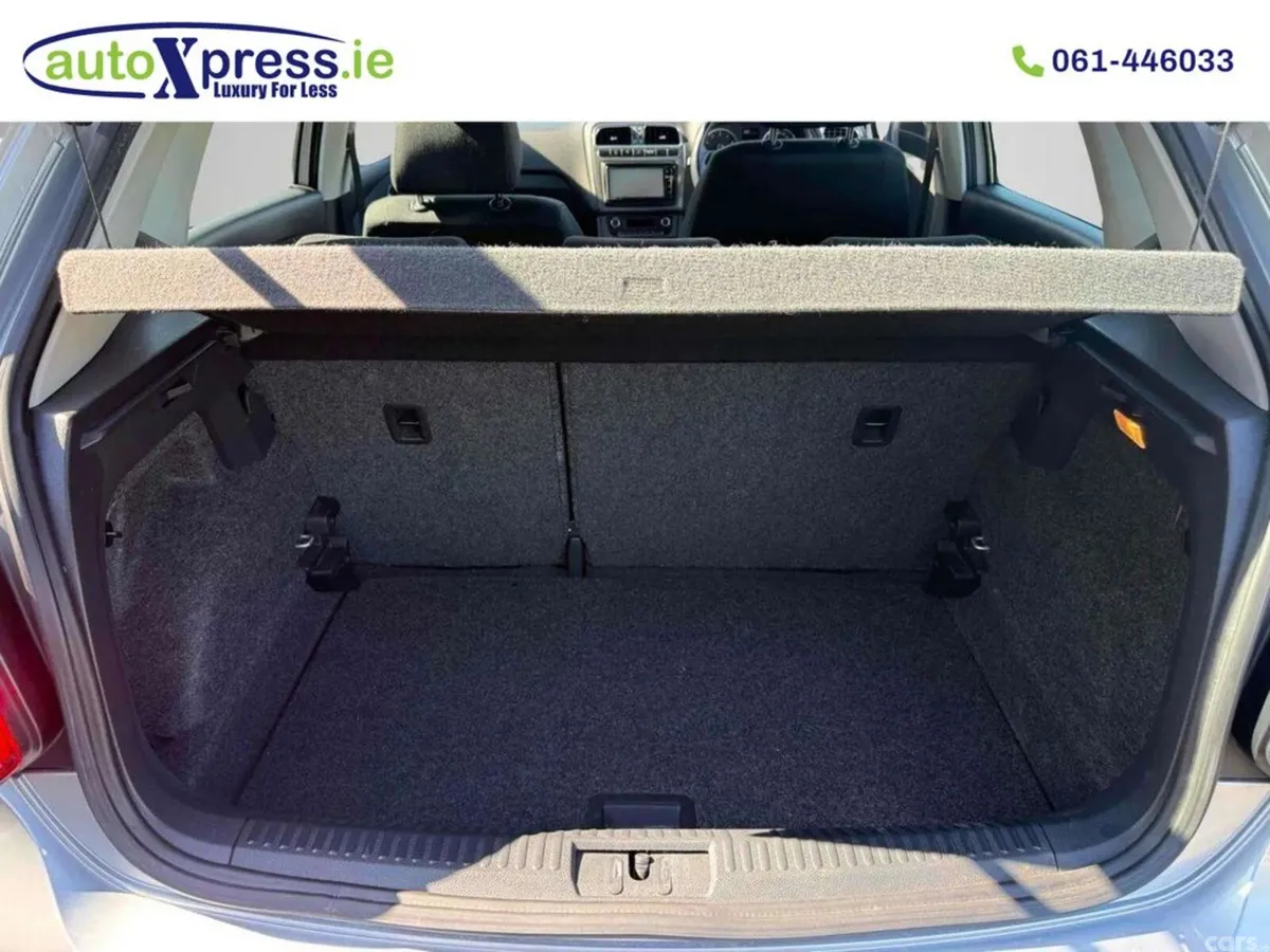 Volkswagen Polo Hatchback, Petrol, 2014, Silver