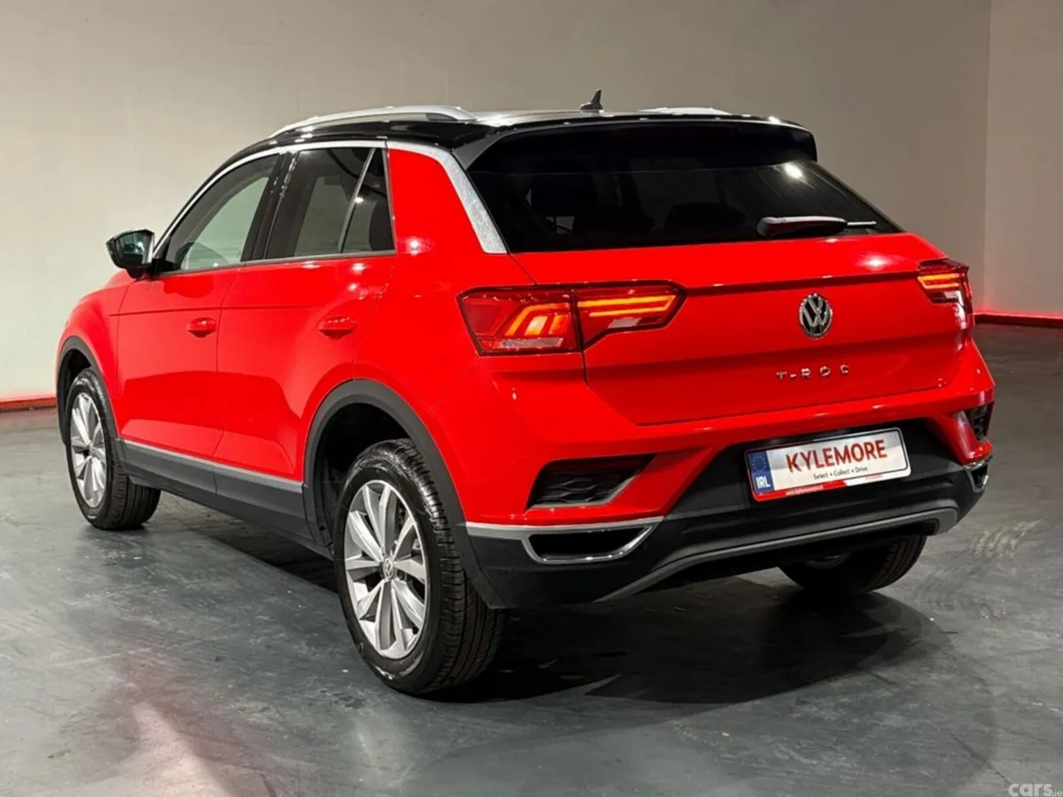 Volkswagen T-Roc SUV, Diesel, 2020, Red