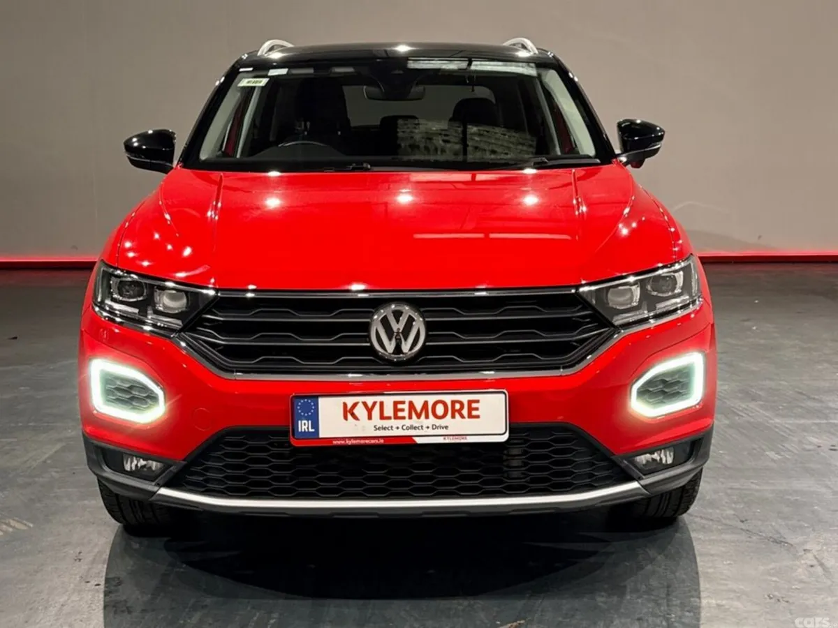 Volkswagen T-Roc SUV, Diesel, 2020, Red
