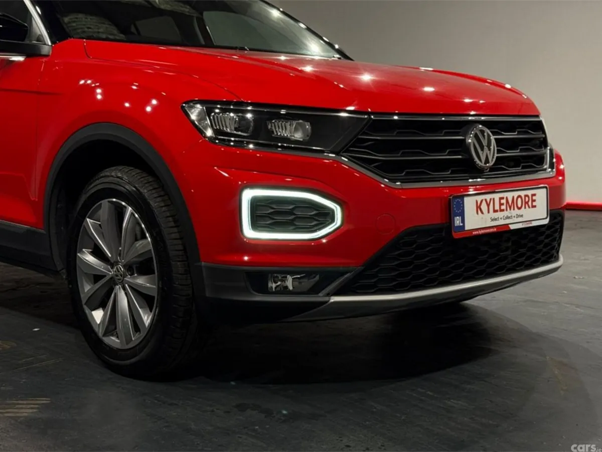 Volkswagen T-Roc SUV, Diesel, 2020, Red