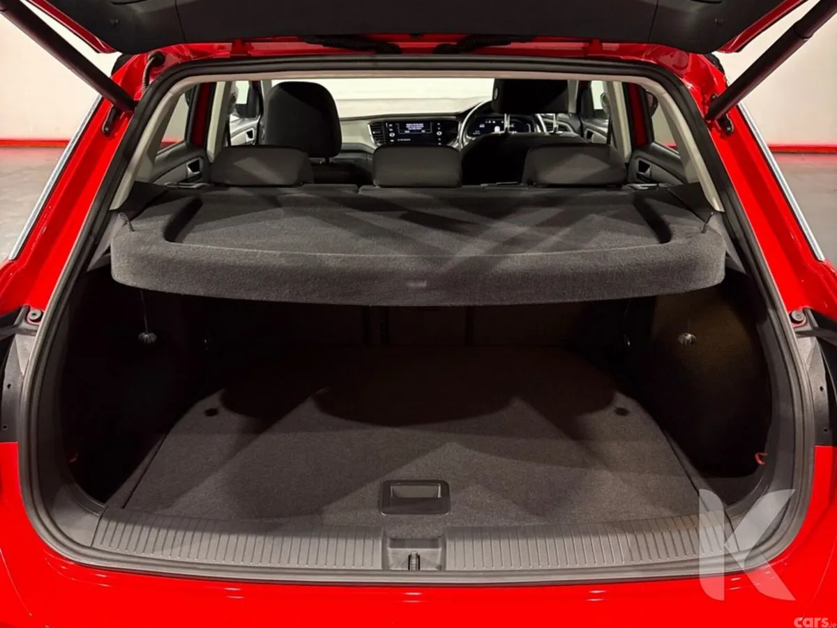 Volkswagen T-Roc SUV, Diesel, 2020, Red