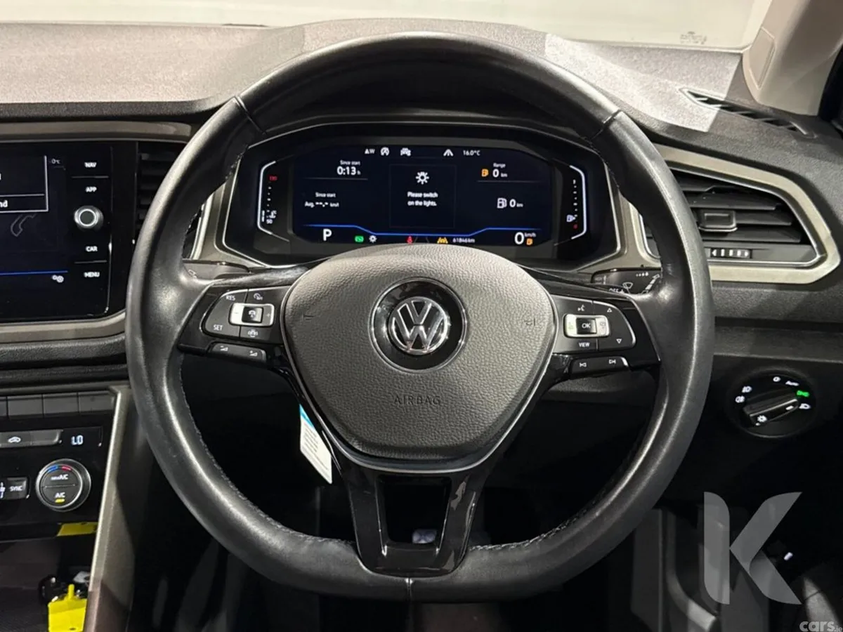 Volkswagen T-Roc SUV, Diesel, 2020, Red