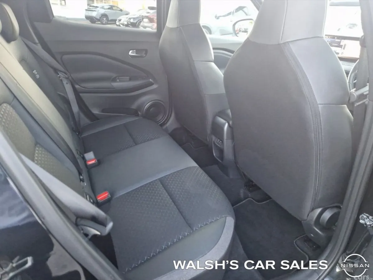 Nissan Juke MPV, Petrol, 2025, Black