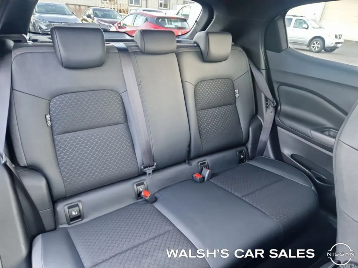 Nissan Juke MPV, Petrol, 2025, Black