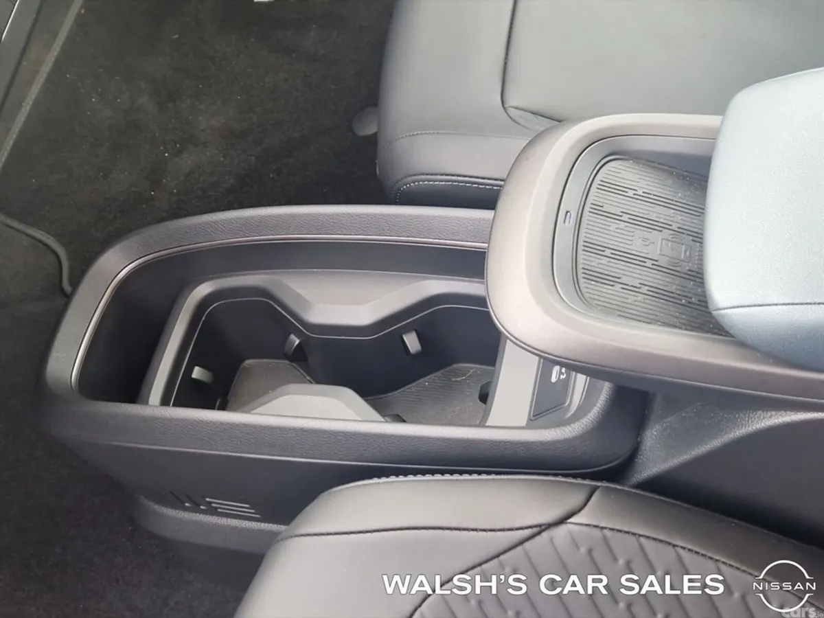 Nissan Leaf Hatchback, Electric, 2026, Grey
