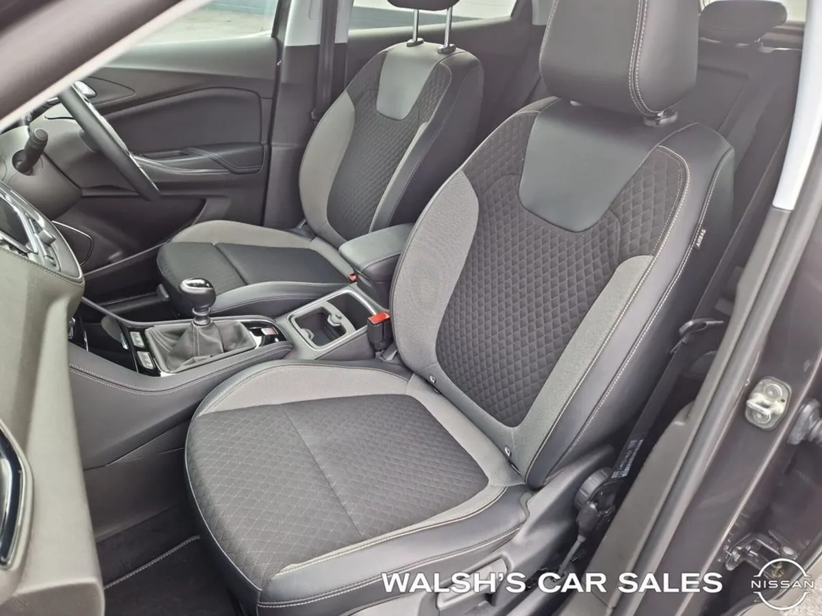 Opel Grandland X SUV, Petrol, 2021, Grey