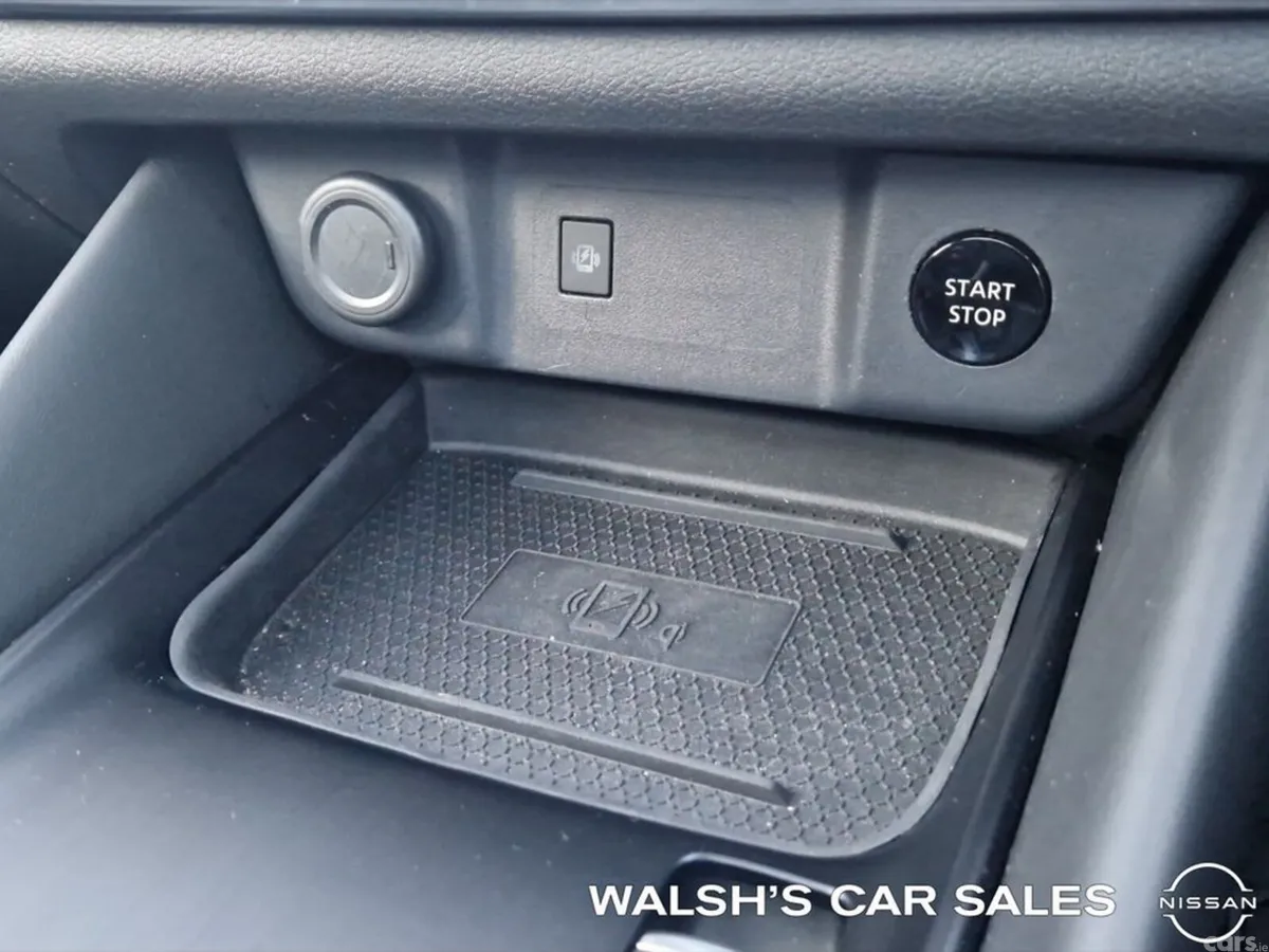 Nissan Qashqai SUV, Petrol, 2023, Blue