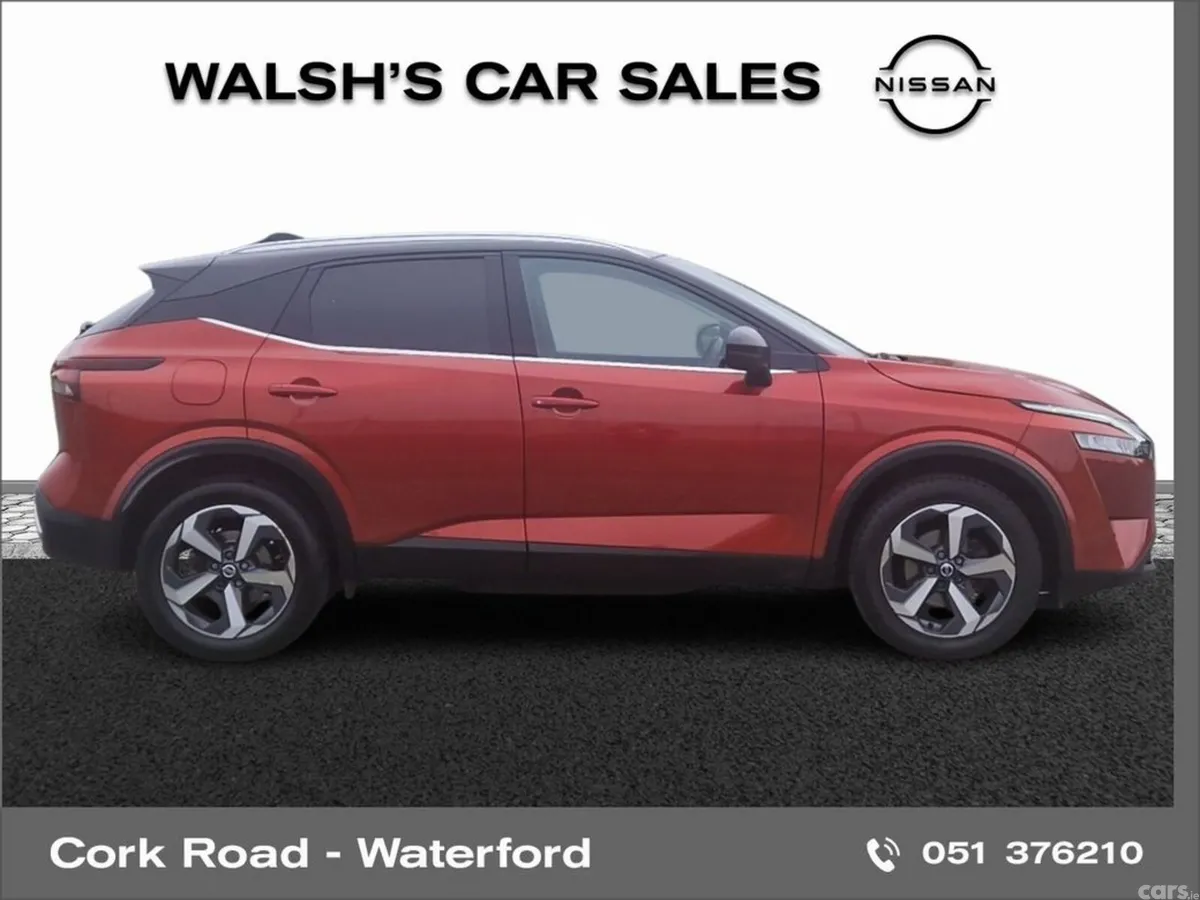 Nissan Qashqai SUV, Petrol, 2022, Red