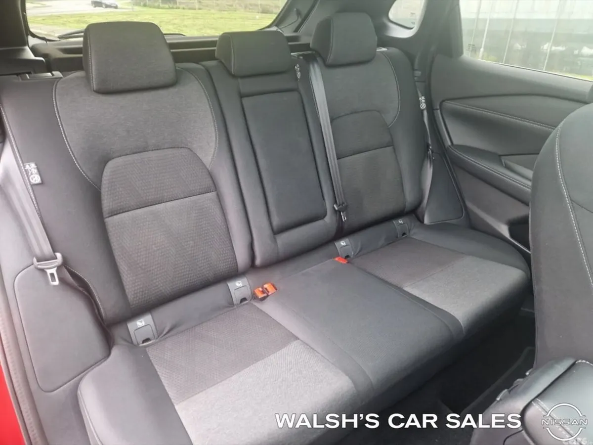 Nissan Qashqai SUV, Petrol, 2022, Red
