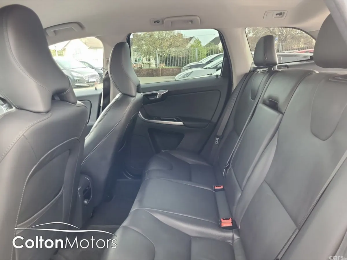 Volvo XC60 SUV, Diesel, 2016, Black