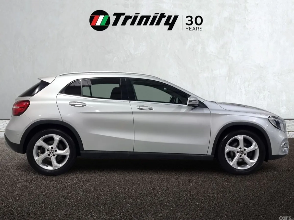 Mercedes-Benz GLA SUV, Petrol, 2018, Silver