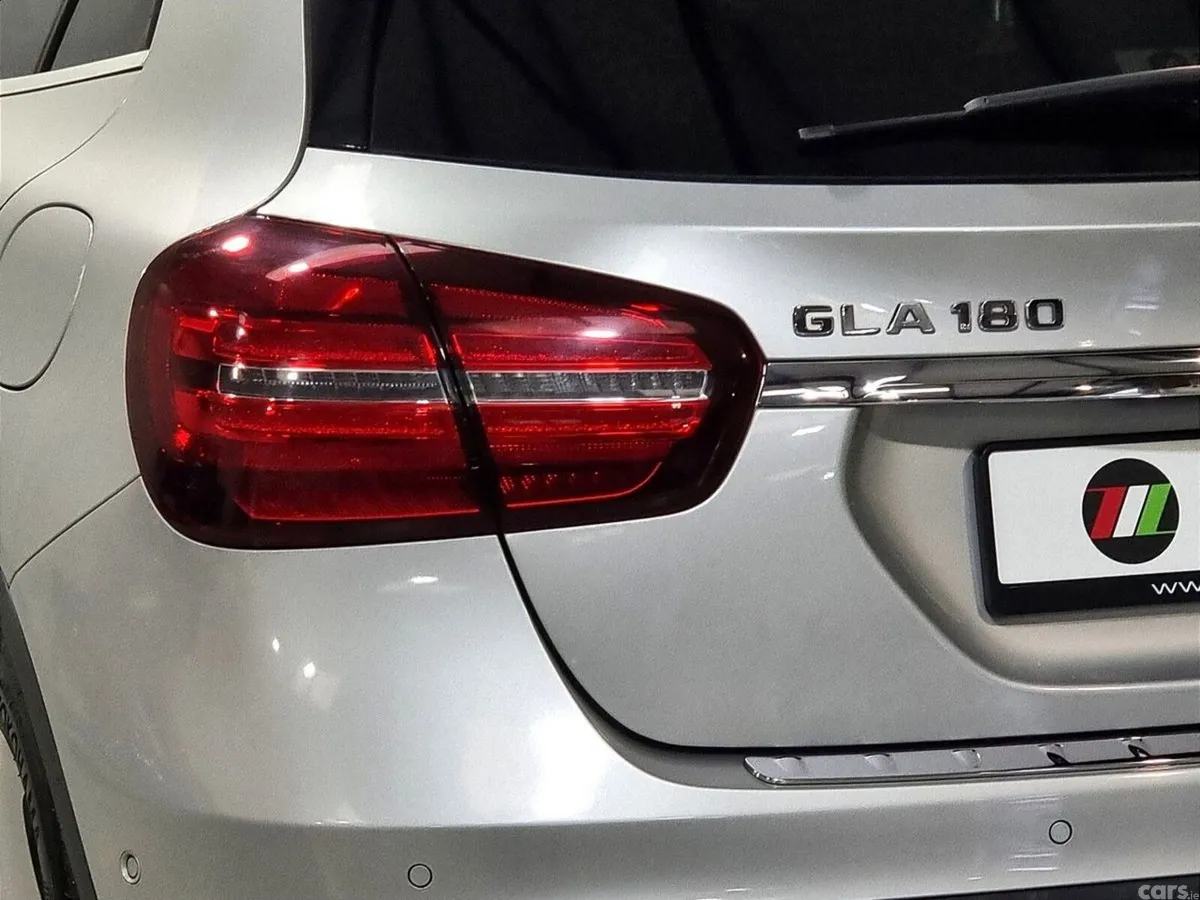 Mercedes-Benz GLA SUV, Petrol, 2018, Silver