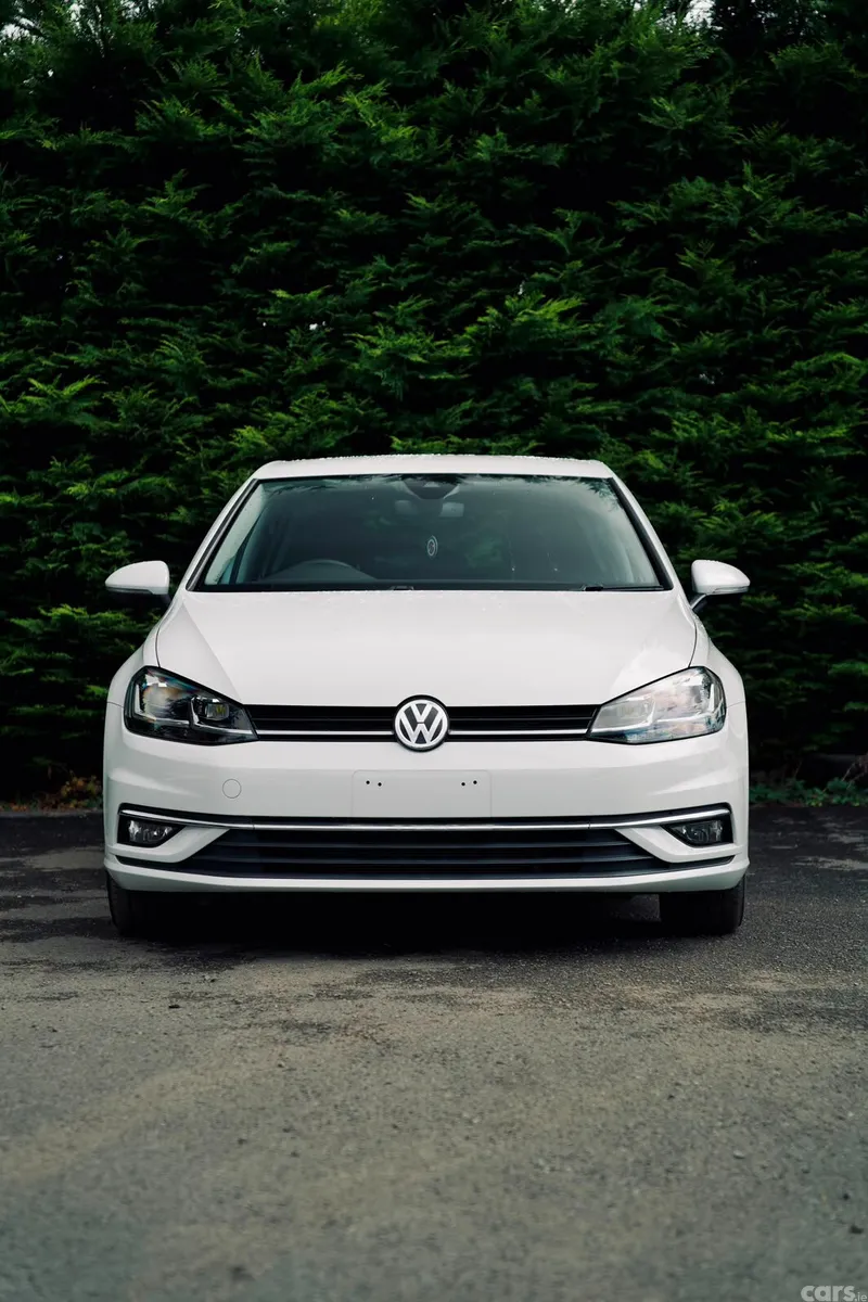 Volkswagen Golf Hatchback, Petrol, 2018, White