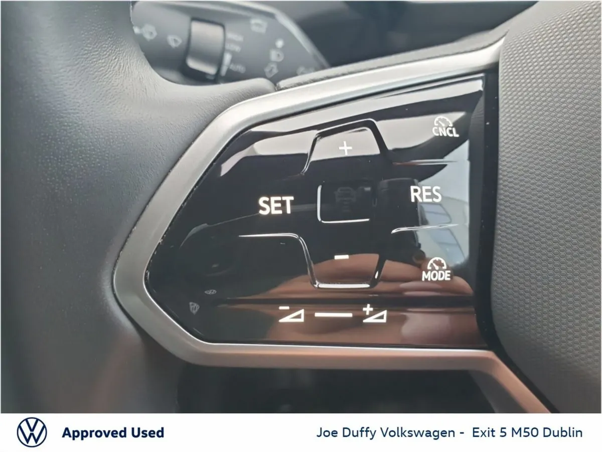 Volkswagen ID.4 SUV, Electric, 2025, Black
