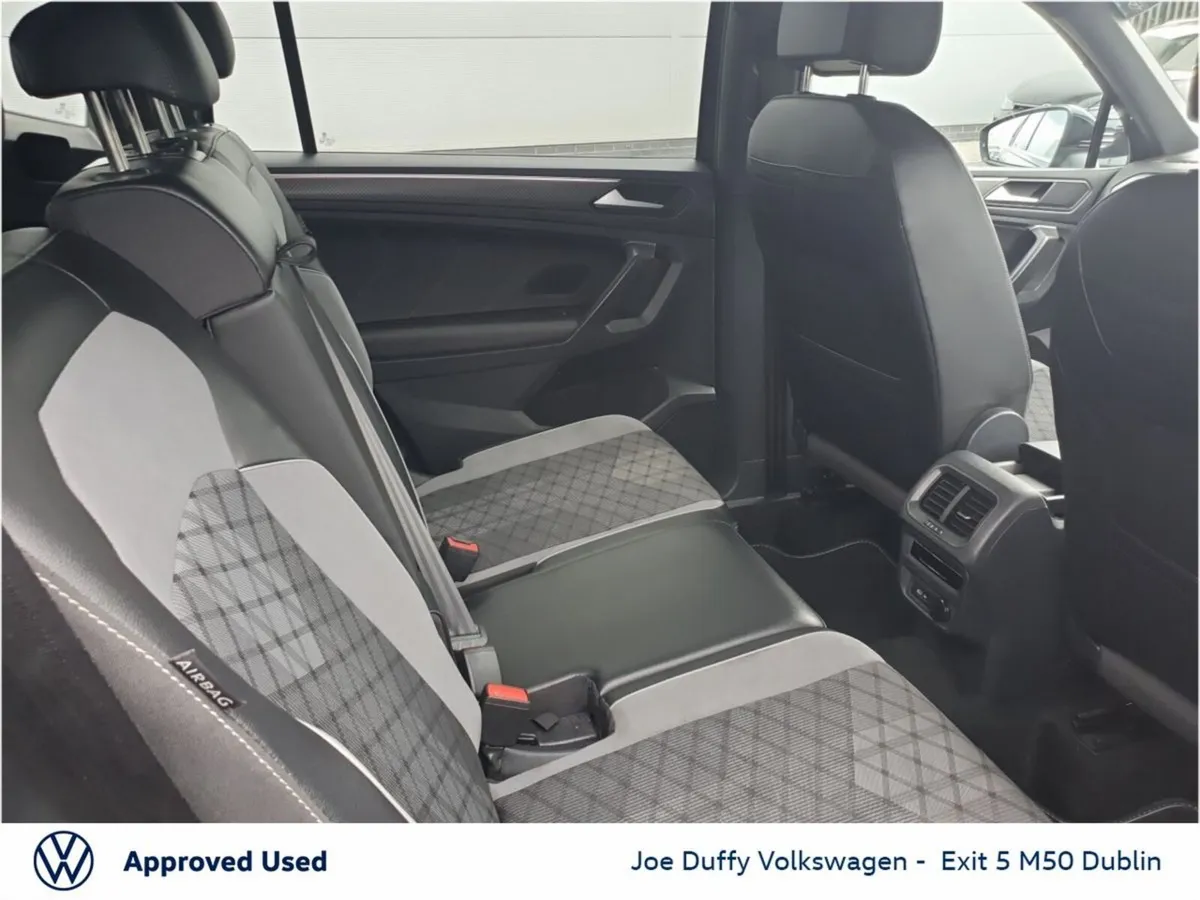 Volkswagen Tiguan SUV, Diesel, 2023, Black